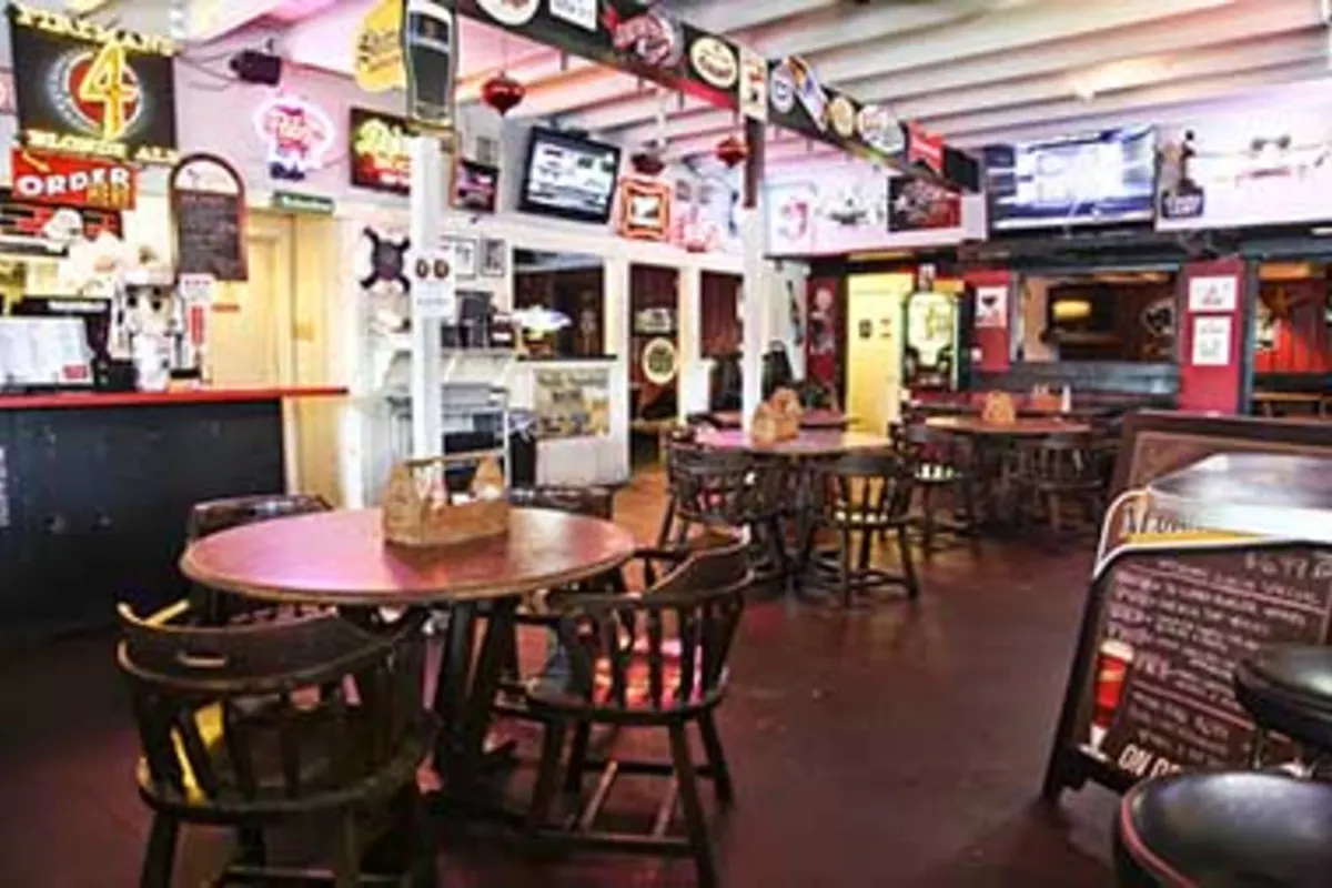 Billy's on Burnet