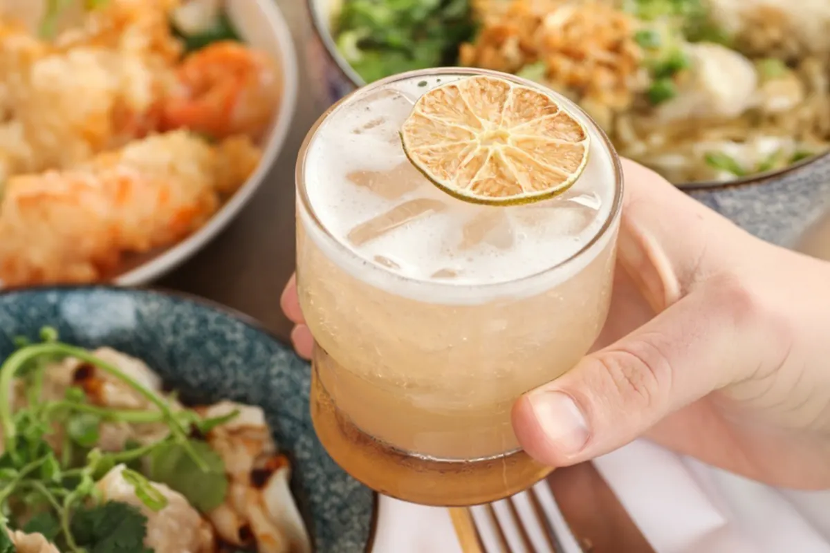 Lee's Kitchen + Cocktails