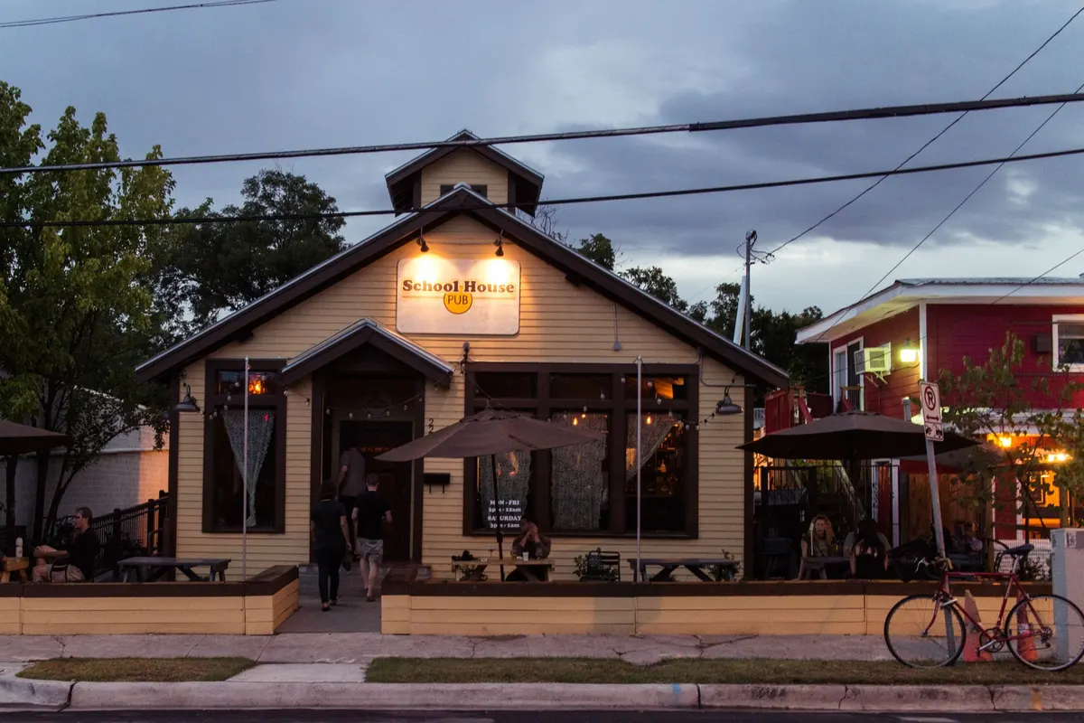 School House Pub