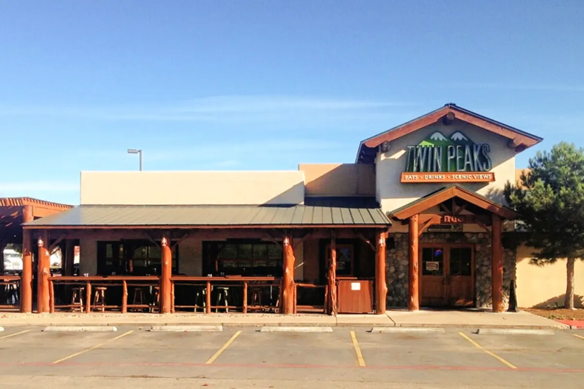 Twin Peaks (Round Rock)
