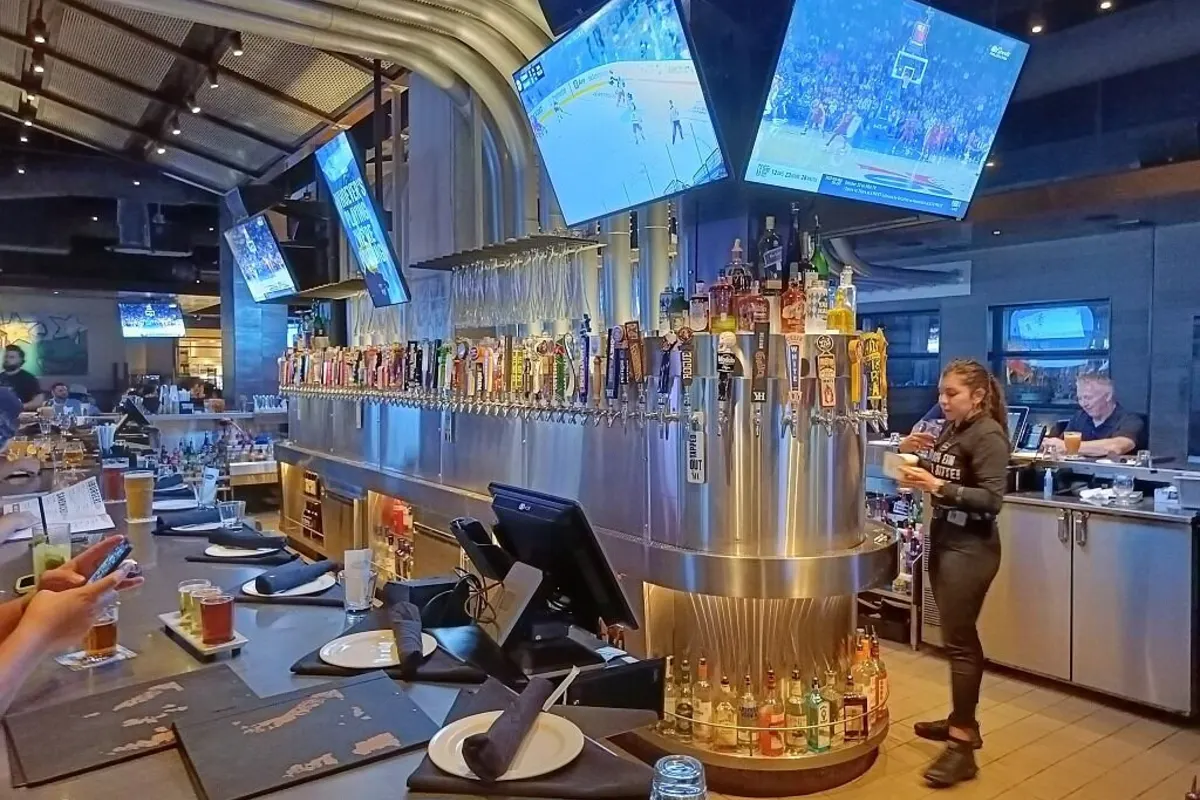 Yard House